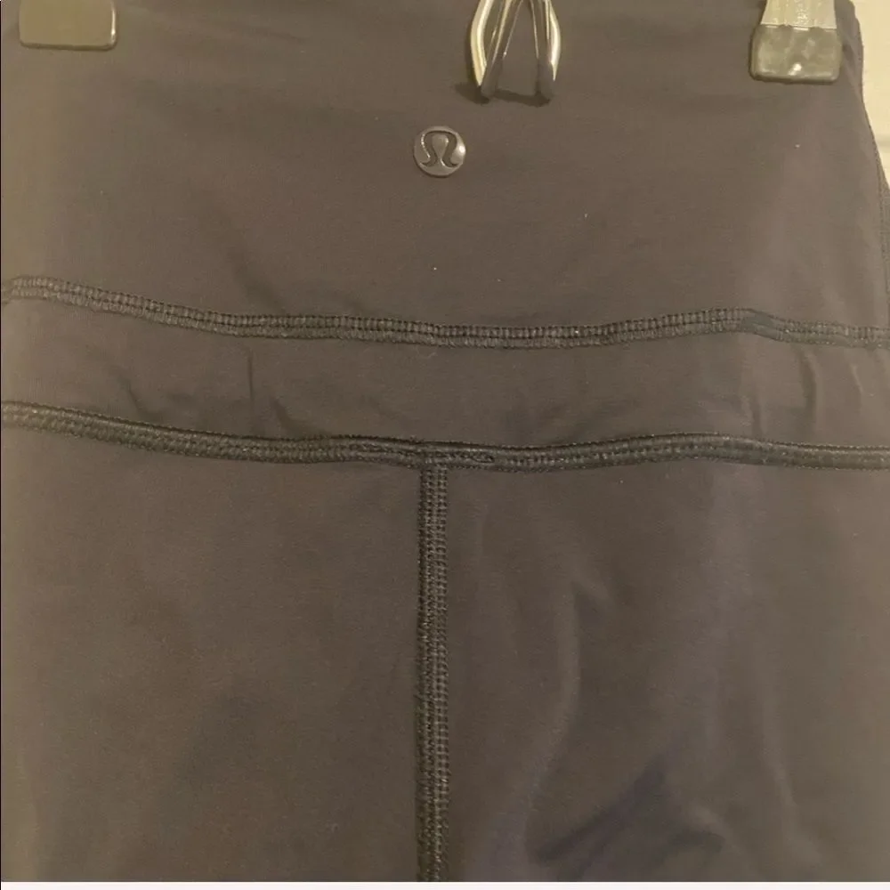 Lululemon Retreat 7/8 Leggings Size 0